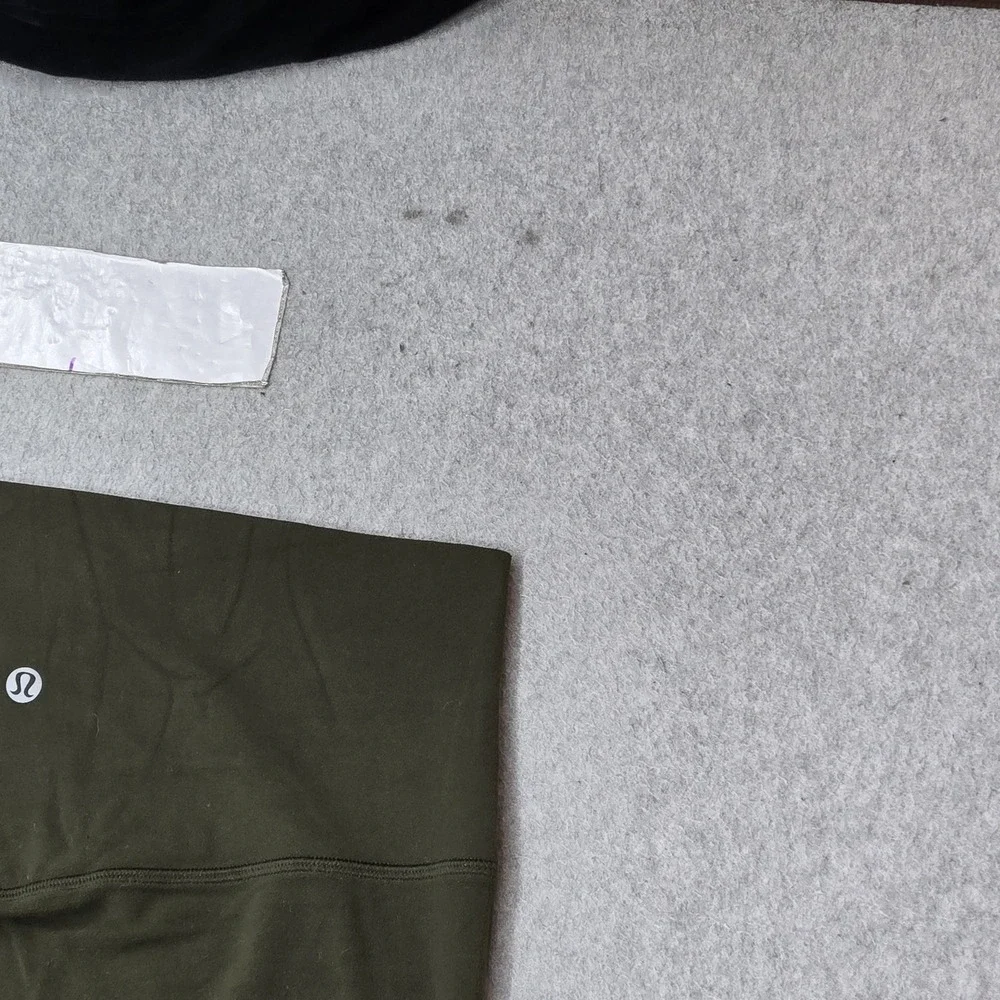 Lululemon Women Activewear Pants 8 Olive Green Align Crop 18